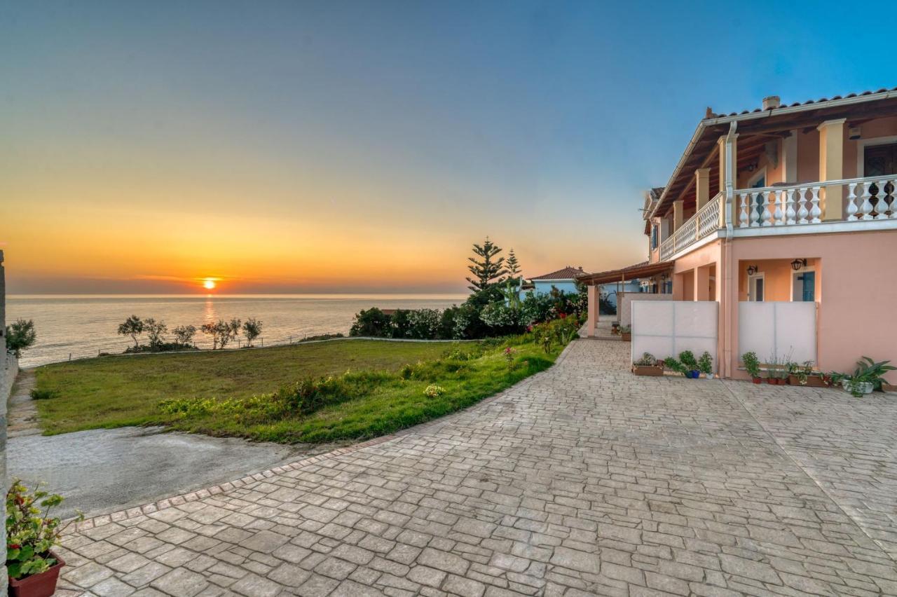 St. Harry'S Windmill Apartman Makrísz Jalósz Kültér fotó
