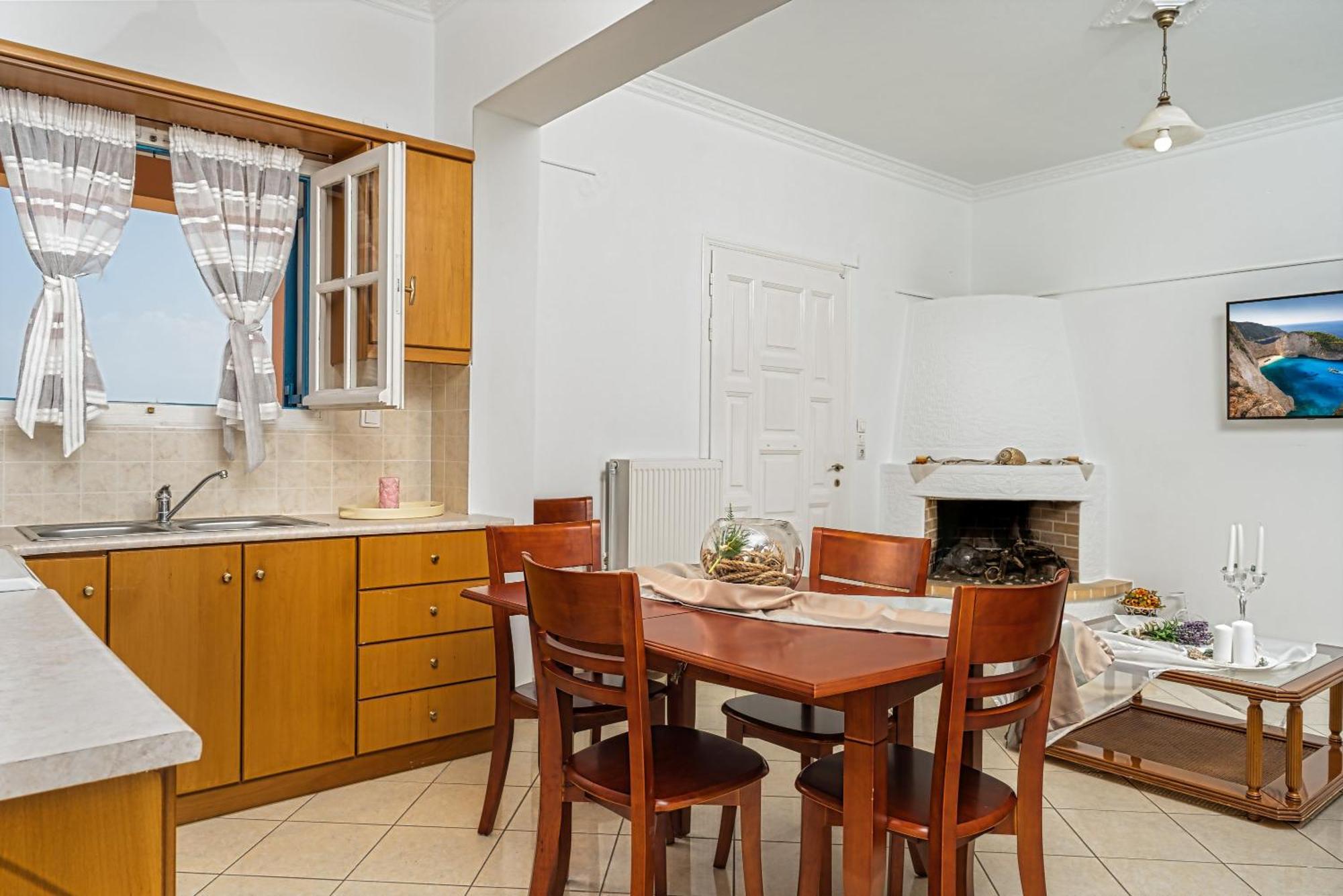 St. Harry'S Windmill Apartman Makrísz Jalósz Kültér fotó