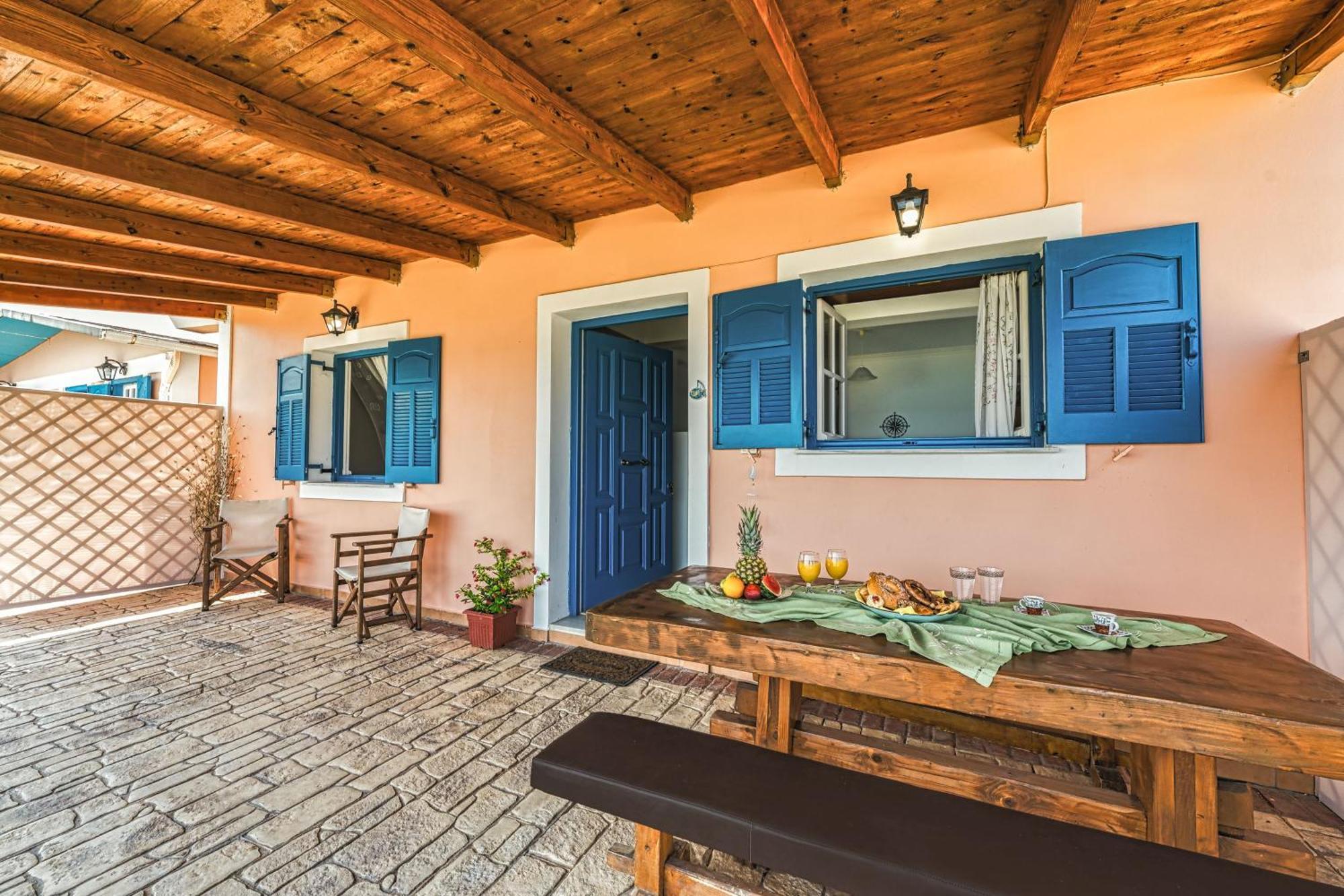 St. Harry'S Windmill Apartman Makrísz Jalósz Kültér fotó